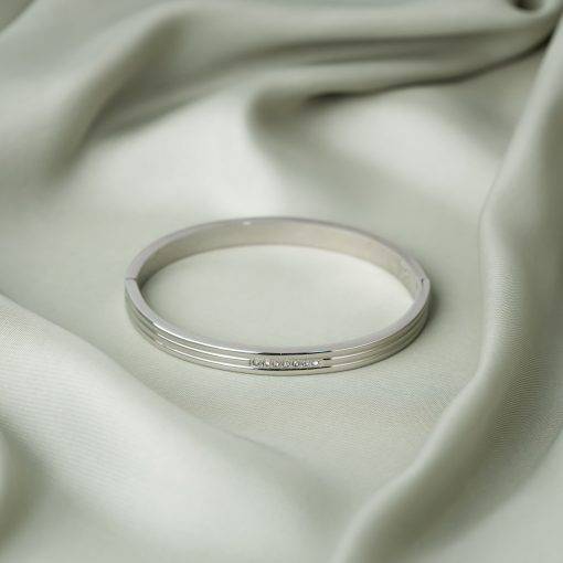 Lunaria Silver Cuff - Real Flowers Pakistan