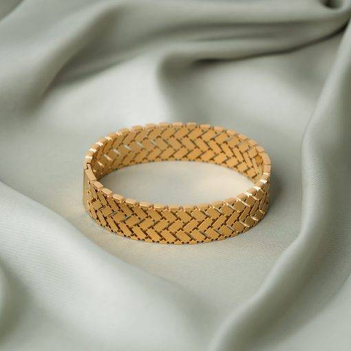 Aurion Gold Cuff - Real Flowers Pakistan
