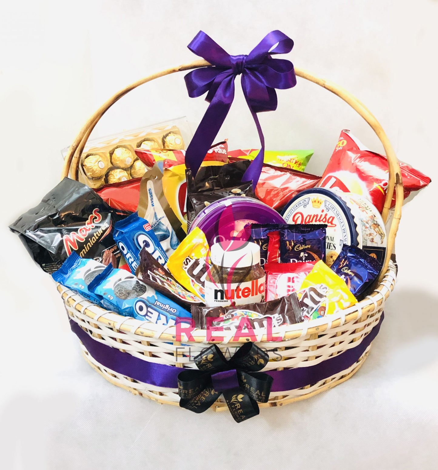 Chocolate Basket - 007 - Real Flowers Pakistan