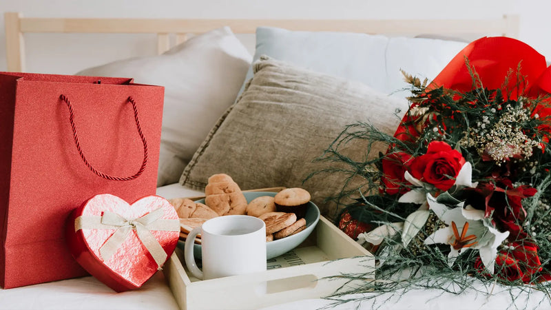 Banner Image for Best Winters gifts in Pakistan blog post - Realflowers.pk