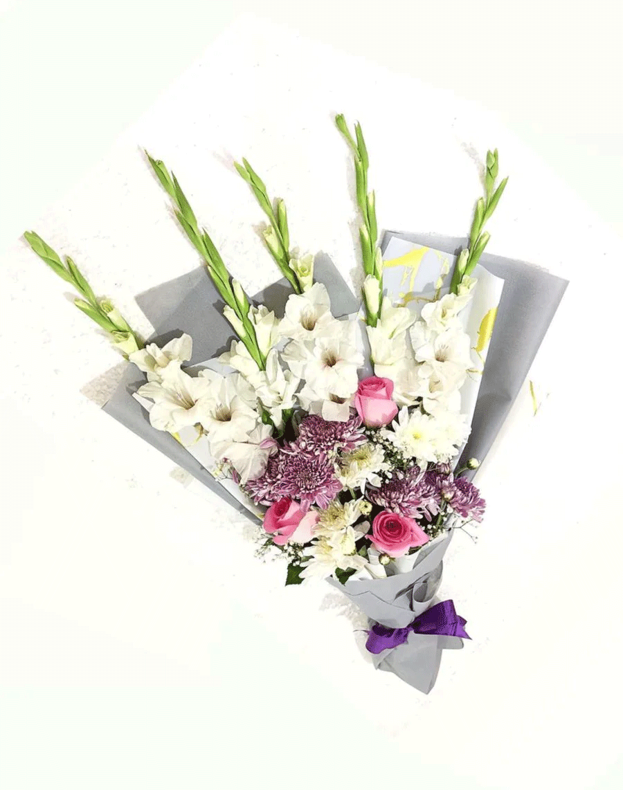 Surprise and delight Your Loved ones with our trendy summer gifts