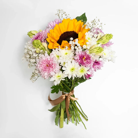 Radiant Grace - Real Flowers Pakistan