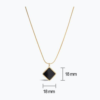 Noir Mirage Necklace - Real Flowers Pakistan