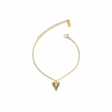 Amoura Heart Charm Bracelet