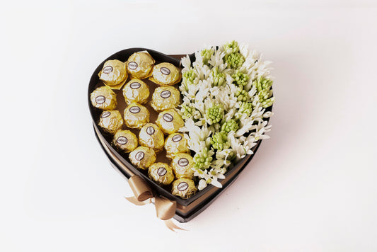 Sweet Sentiments - Real Flowers Pakistan