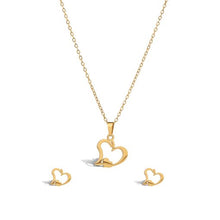 Amora Heart Pendant Set