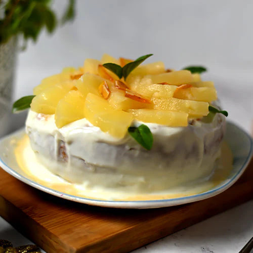 Pineapple Tres Leches Cake by Auntie Munaver's - 2lbs