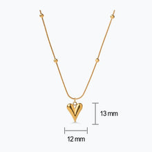 Eterna Heart Necklace