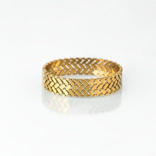 Aurion Gold Cuff