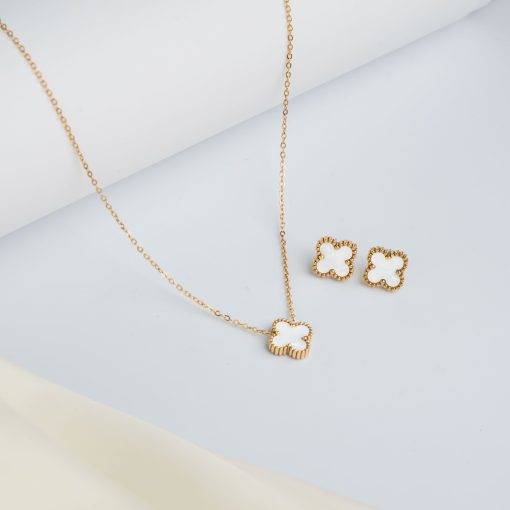 Opaline Clover Elegance Set - Real Flowers Pakistan
