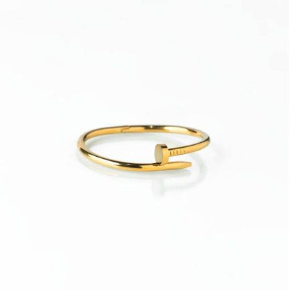 Valencia Nail Cuff - Real Flowers Pakistan