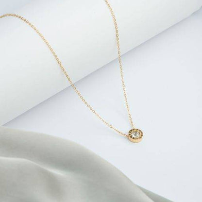 Eterna Aura Necklace - Real Flowers Pakistan