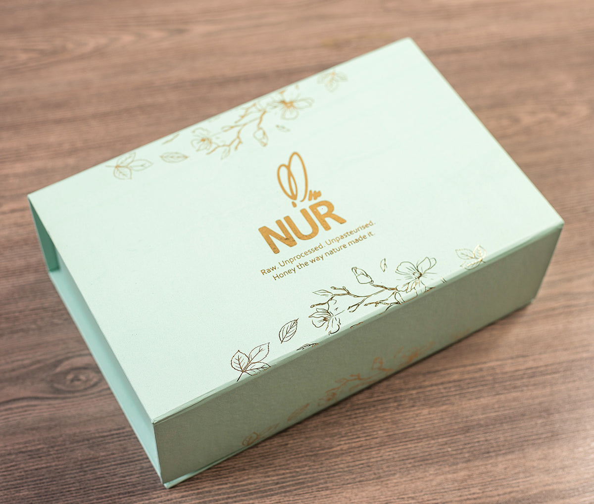 Divine Delight - Real Flowers Pakistan