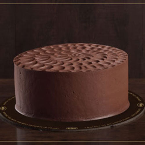 2.5 lbs Chocolate Malt Cake by Delizia - Real Flowers Pakistan